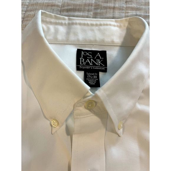 Jos. A. Bank Traveler's Collection button down shirt - Size 17 1/2-33 - Picture 2 of 6